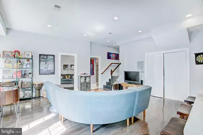 1220 19th Street NE #1B, Washington, DC 20002 - Photo 8