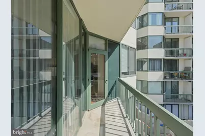 955 26th Street NW #309, Washington, DC 20037 - Photo 22