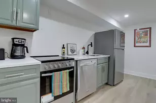 1404 Massachusetts Ave SE, Washington, DC 20003 - Photo 52
