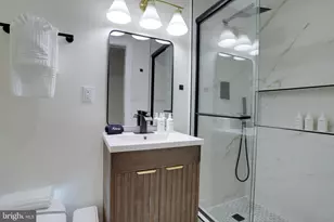1404 Massachusetts Ave SE, Washington, DC 20003 - Photo 48