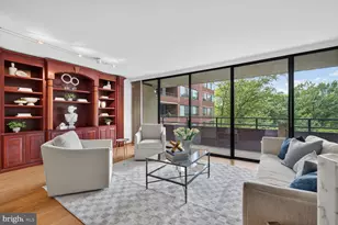 2555 Pennsylvania Ave NW, Washington, DC 20037 - Photo 4