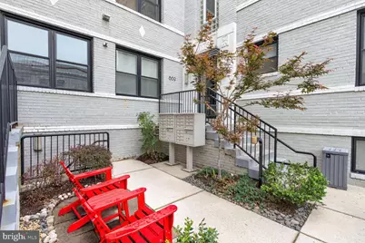 809 Otis Place NW #104, Washington, DC 20010 - Photo 2