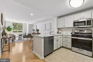350 G St SW, Washington, DC 20024 - Photo 1