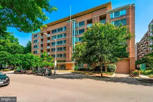 350 G St SW, Washington, DC 20024 - Photo 1