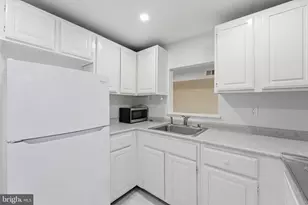 1416 21st St NW, Washington, DC 20036 - Photo 12