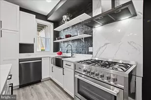 939 15th St SE, Washington, DC 20003 - Photo 8