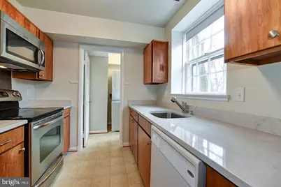 3940 Langley Court NW #C633, Washington, DC 20016 - Photo 4