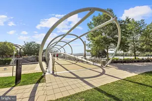 350 G St SW, Washington, DC 20024 - Photo 14