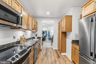 1614 Beekman Pl NW, Washington, DC 20009 - Photo 14