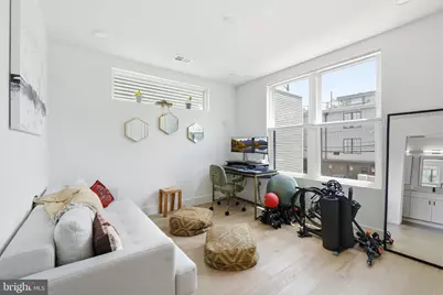 646 Newton Place NW #203, Washington, DC 20010 - Photo 18