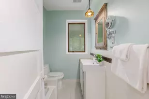 1632 Gales St NE, Washington, DC 20002 - Photo 24