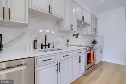 1404 Massachusetts Avenue SE, Washington, DC 20003 - Photo 14