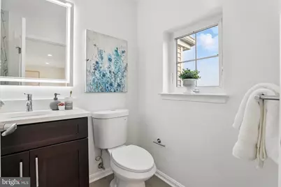 402 Woodcrest Drive SE, Washington, DC 20032 - Photo 28