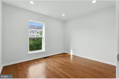 402 Woodcrest Drive SE, Washington, DC 20032 - Photo 22