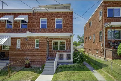 5802 8th Street NE, Washington, DC 20011 - Photo 2
