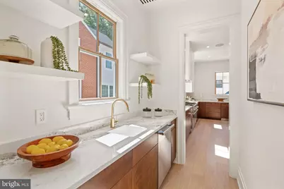 5022 Cathedral Avenue NW, Washington, DC 20016 - Photo 20