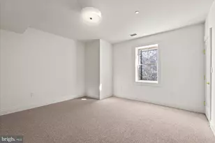 5022 Cathedral Ave NW, Washington, DC 20016 - Photo 44