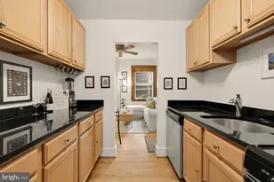 3060 16th St NW, Washington, DC 20009 - Photo 10