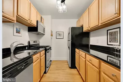 3060 16th Street NW #102, Washington, DC 20009 - Photo 8