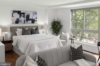 922 24th Street NW #220, Washington, DC 20037 - Photo 2