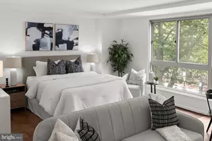 922 24th Street NW, Washington, DC 20037 - Photo 2