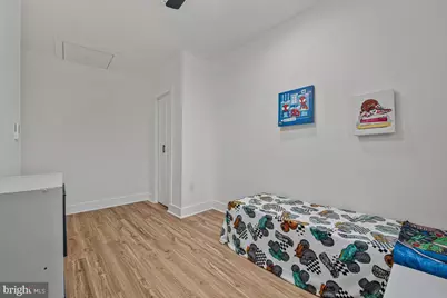 305 34th Place NE, Washington, DC 20019 - Photo 20