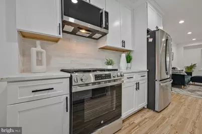 305 34th Place NE, Washington, DC 20019 - Photo 14