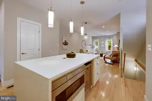710 Kenyon St NW, Washington, DC 20010 - Photo 16