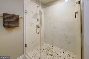 710 Kenyon St NW, Washington, DC 20010 - Photo 40