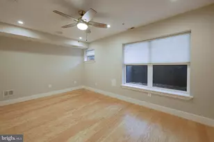 710 Kenyon St NW, Washington, DC 20010 - Photo 44