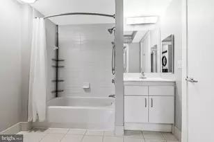 1000 New Jersey Ave SE, Washington, DC 20003 - Photo 18