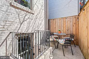 1436 Ogden St NW, Washington, DC 20010 - Photo 6