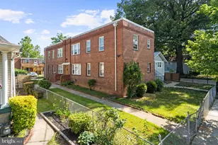 3320 E St SE, Washington, DC 20019 - Photo 6