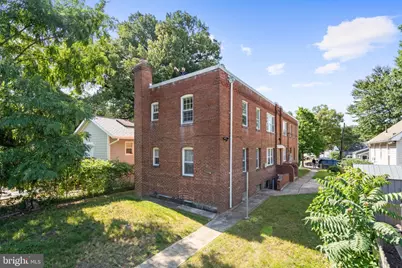 3320 E Street SE, Washington, DC 20019 - Photo 2