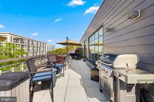 525 Water Street SW, Washington, DC 20024 - Photo 26