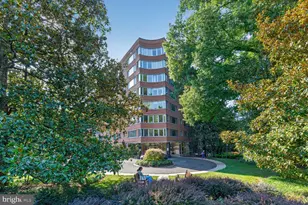4200 Cathedral Ave NW, Washington, DC 20016 - Photo 16