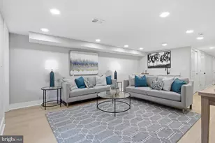 10 R St NW, Washington, DC 20001 - Photo 26