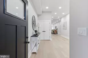 10 R St NW, Washington, DC 20001 - Photo 2