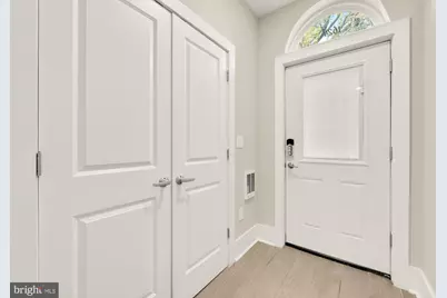 1624 26th Place SE #2, Washington, DC 20020 - Photo 2
