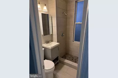 318 N Carolina Avenue SE #1, Washington, DC 20003 - Photo 8