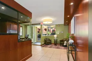 1260 21st St NW, Washington, DC 20036 - Photo 2
