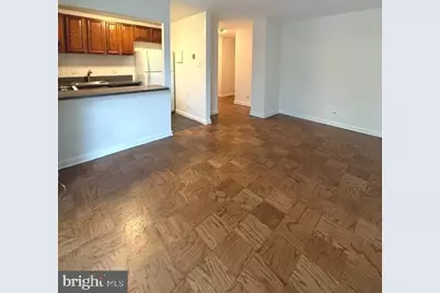1260 21st Street NW #313, Washington, DC 20036 - Photo 6