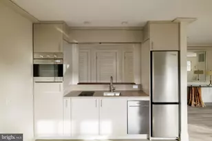 2740 Chain Bridge Rd NW, Washington, DC 20016 - Photo 34