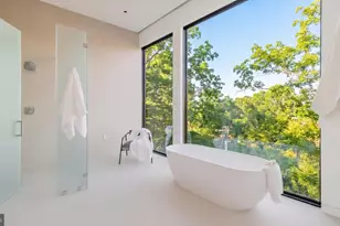 2676 Chain Bridge Rd NW, Washington, DC 20016 - Photo 26