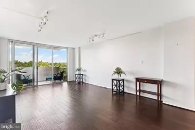 2939 Van Ness Street NW #1006, Washington, DC 20008 - Photo 4