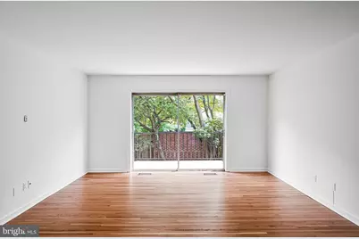 712 6th Street SW, Washington, DC 20024 - Photo 8