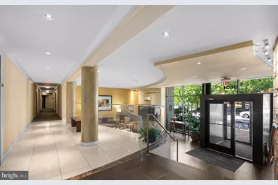 3601 Wisconsin Avenue NW #408, Washington, DC 20016 - Photo 1