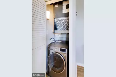 116 N Carolina Avenue SE #204, Washington, DC 20003 - Photo 14