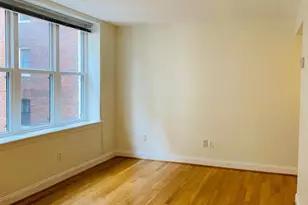 2630 Adams Mill Rd NW, Washington, DC 20009 - Photo 4