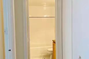 2630 Adams Mill Rd NW, Washington, DC 20009 - Photo 10